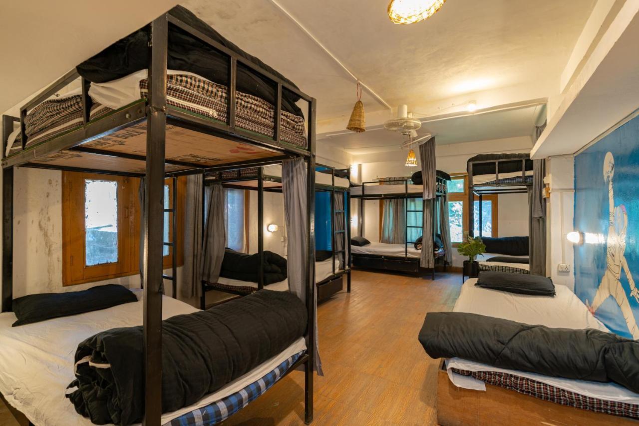 Nomads Hostel Касоль Экстерьер фото