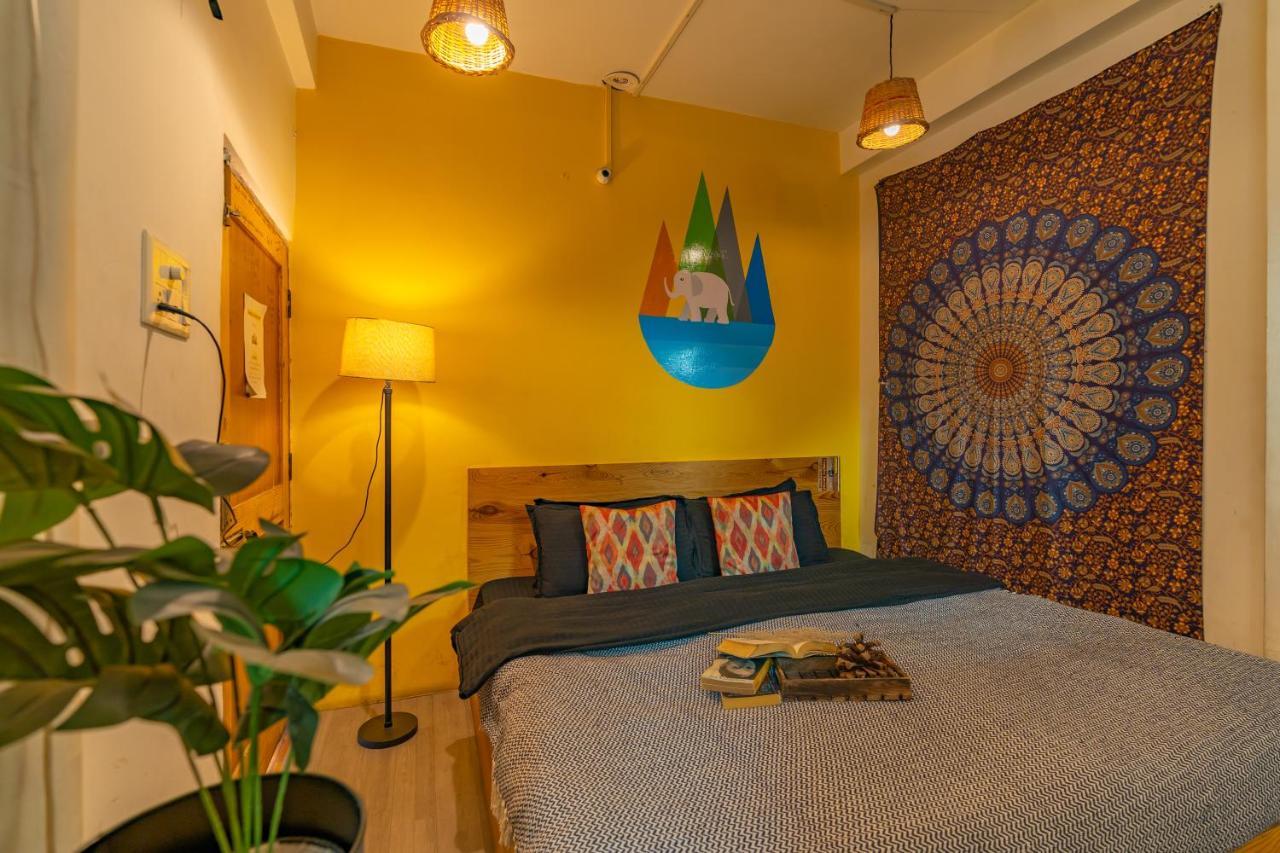 Nomads Hostel Касоль Экстерьер фото